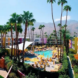 the-saguaro-palm-springs-92264.palm-springs-ca-hotels.com/