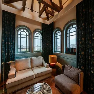 https://hotel-mercier.amsterdamhotelsnl.com